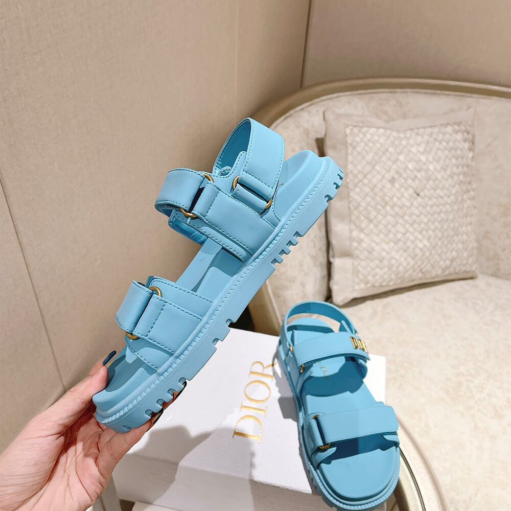 D*oract sandal