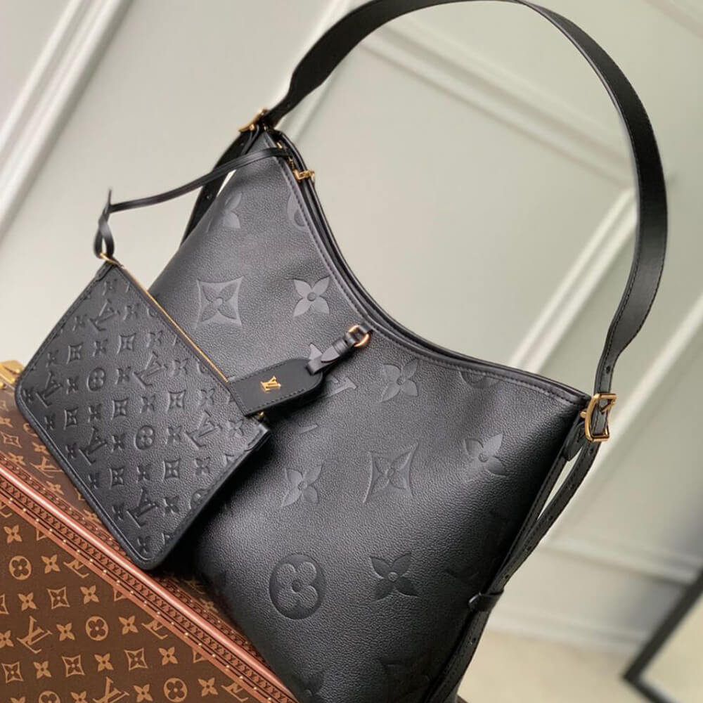LV CARRYALL PM – EXCLUSIVELY ONLINE