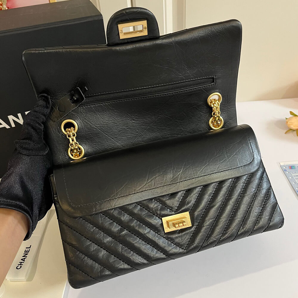 Ch*el calfskin chevron 2.55