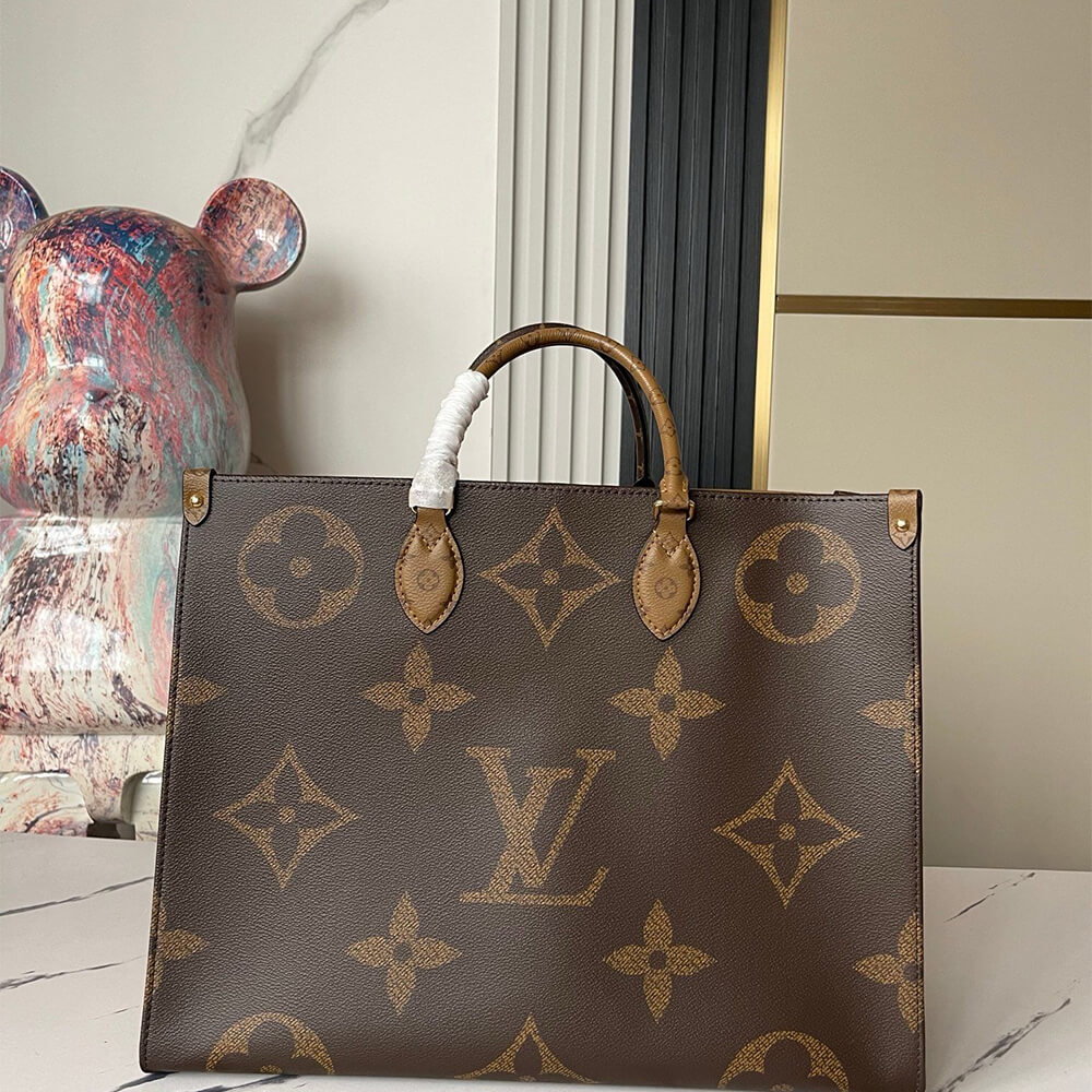 LV OnTheGo GM Tote Bag