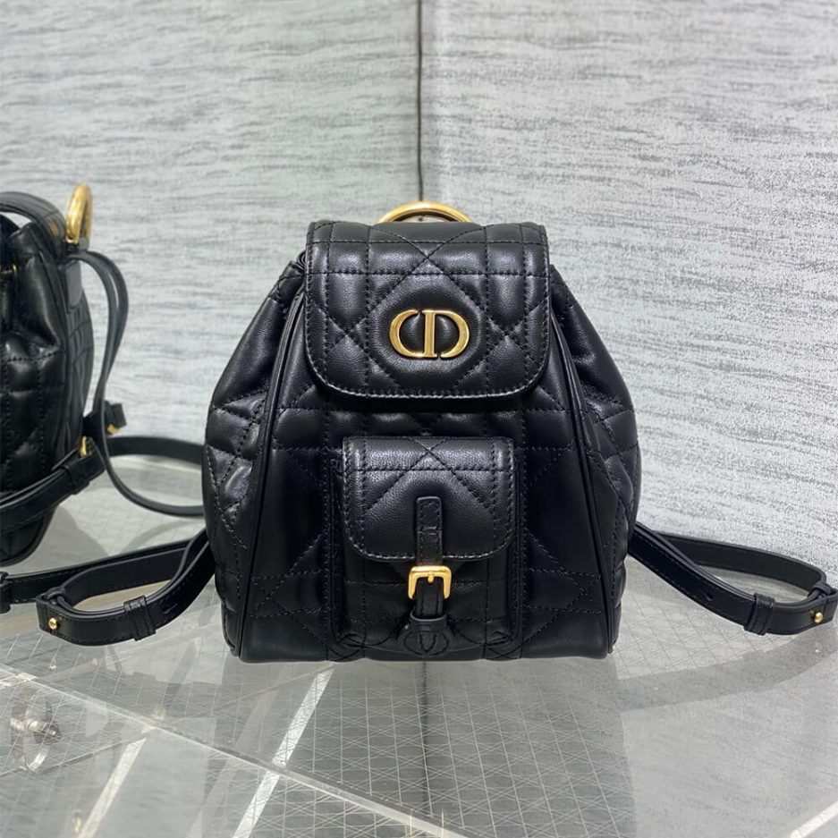 small D*or caro backpack