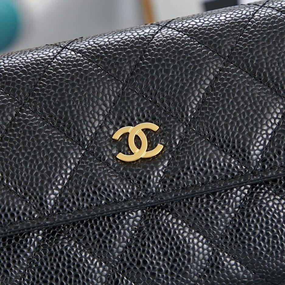 Ch*el classic long wallet
