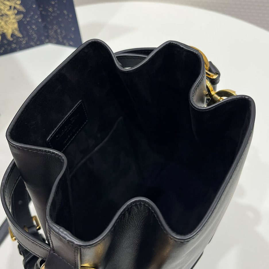 medium c’est D*or bag