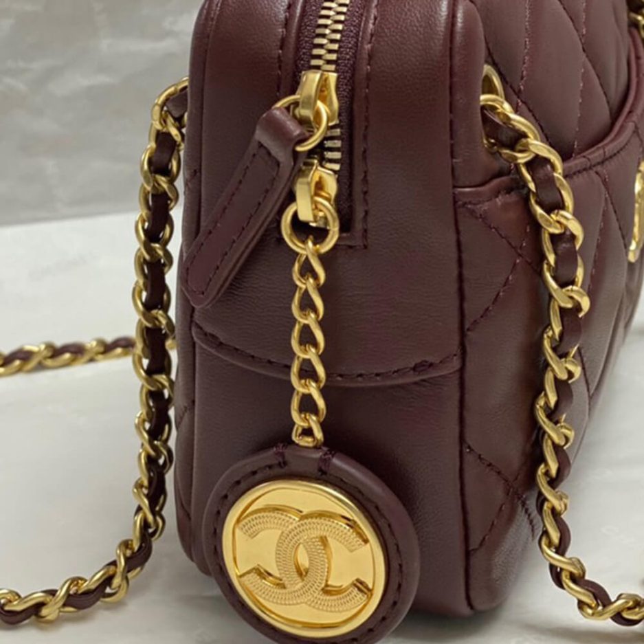 Ch*el mini camera case