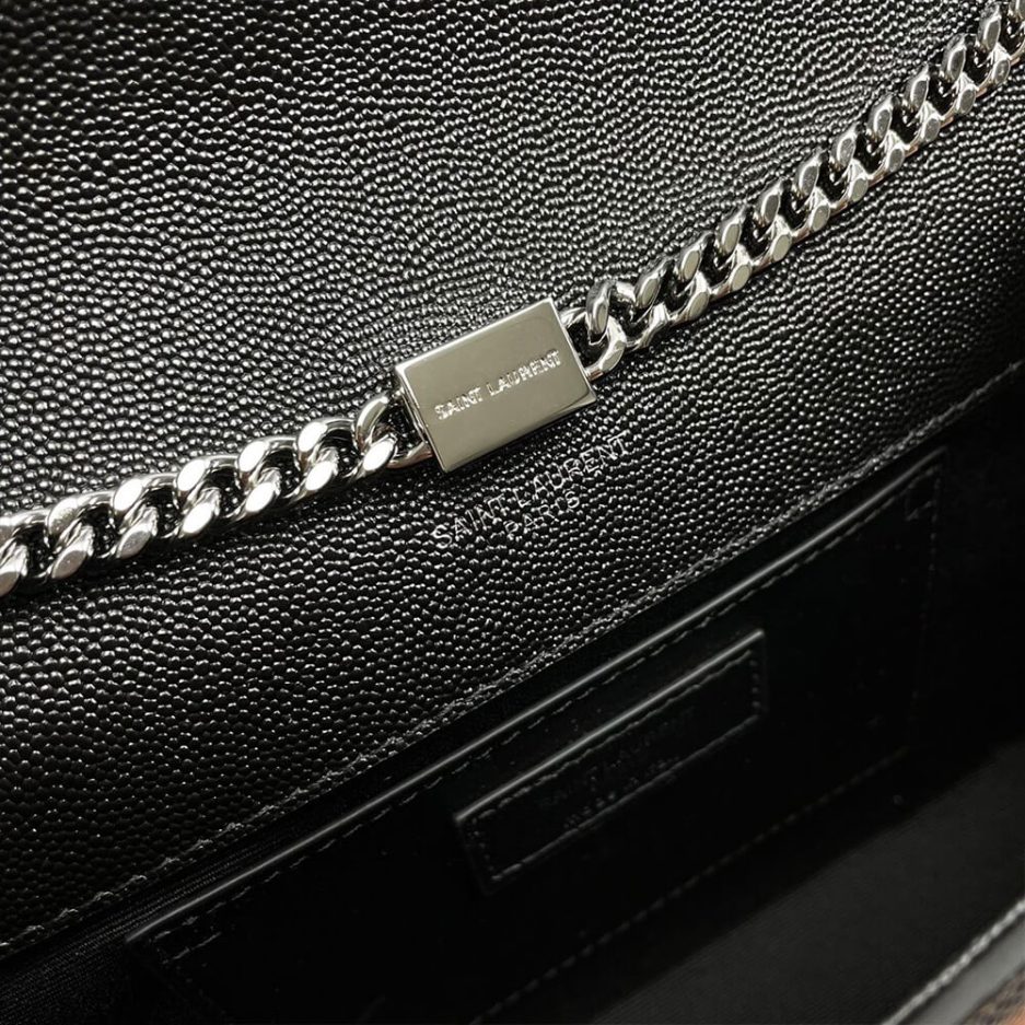 KATE MEDIUM CHAIN BAG IN GRAIN DE POUDRE EMBOSSED LEATHER