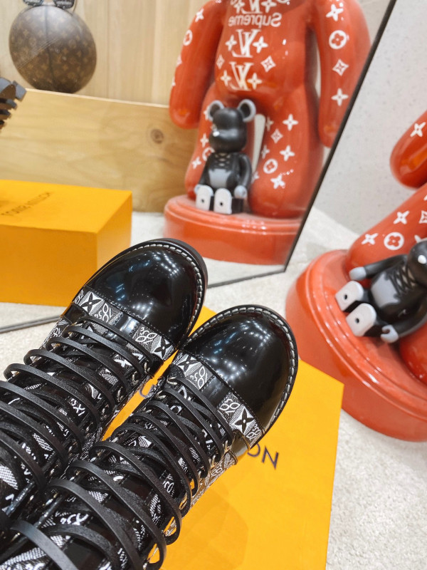 l0*is V*t0n star trail ankle boot 8cm