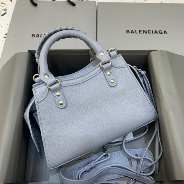 Ba*len*cia*ga neo classic mini top handle bag