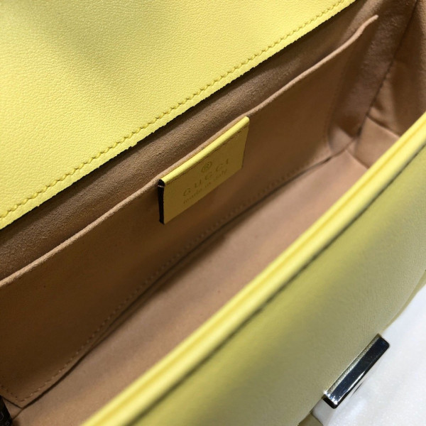 G*u*i gg marmont 22cm