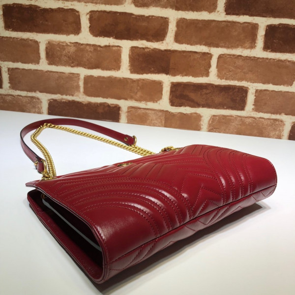 G*u*i gg marmont matelassé medium shoulder bag