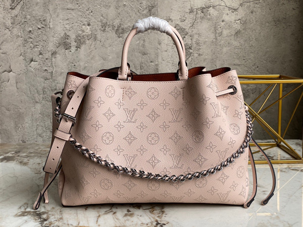 l0*is V*t0n bella tote