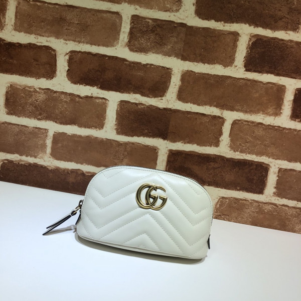 G*u*i gg marmont cosmetic case
