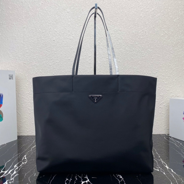 Pra*a re-nylon and saffiano leather tote bag