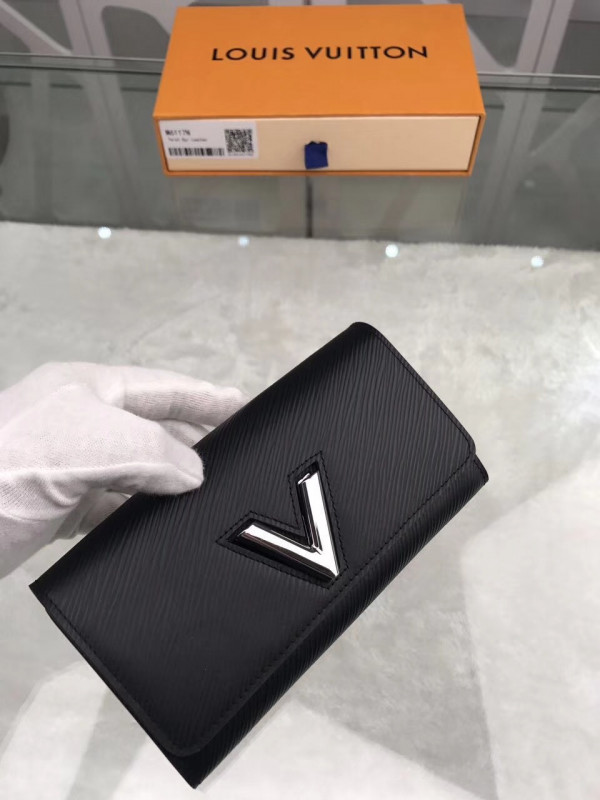 l0*is V*t0n twist wallet