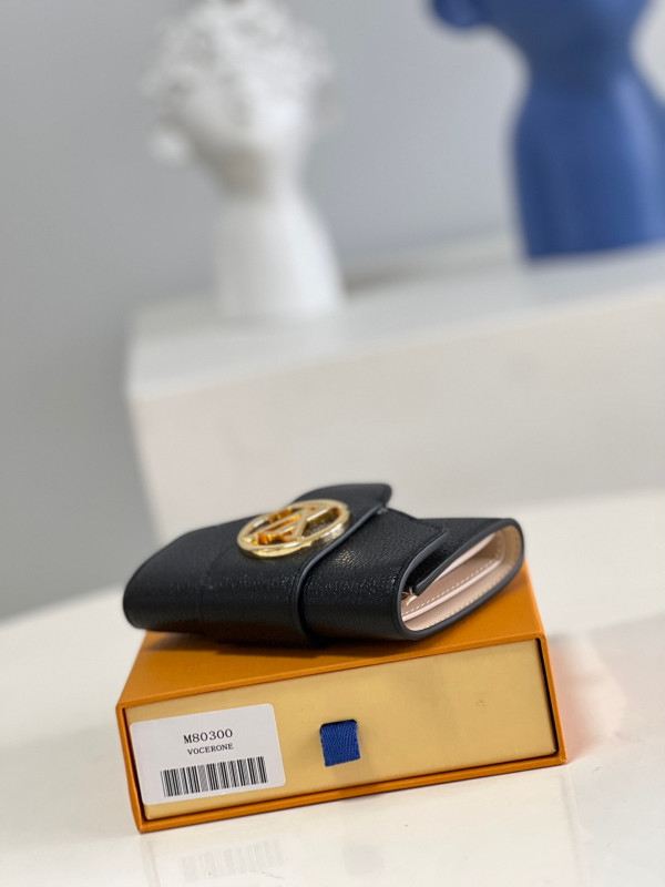 l0*is V*t0n pont 9 compact wallet