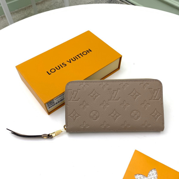 l0*is V*t0n zippy wallet