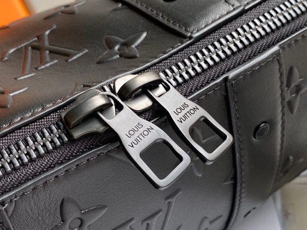 l0*is V*t0n city keepall