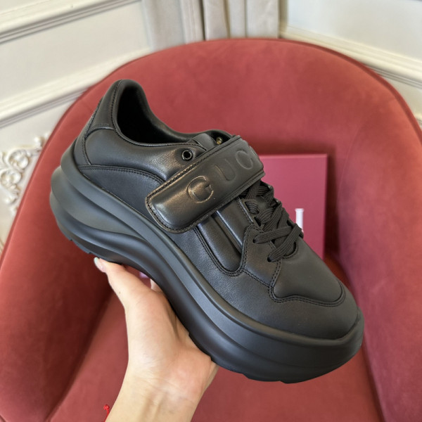 G*u*i  men&women sneakers