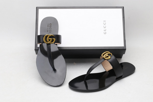 G*u*i leather thong sandal with double g