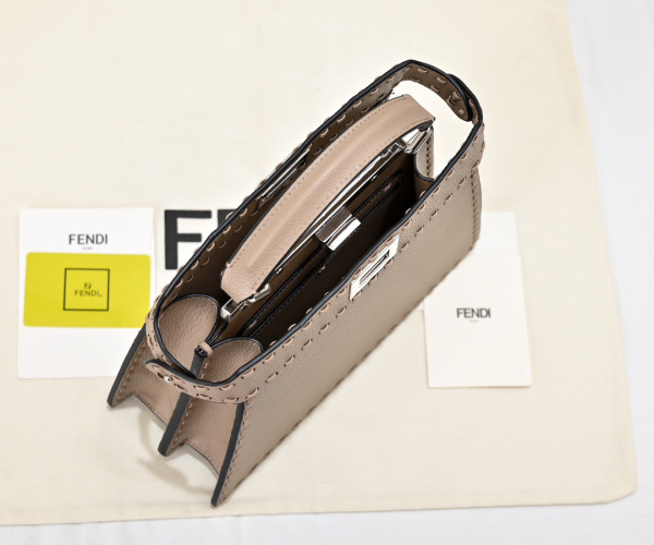 F**di peekaboo iseeu petite-20x11x10cm