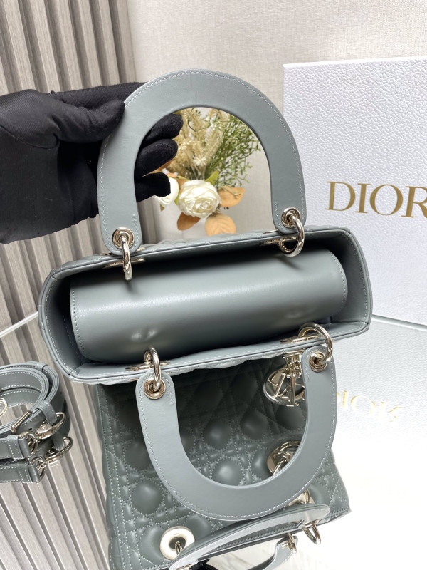 LADY DIRO MEDIUM LAMBSKIN - 24CM