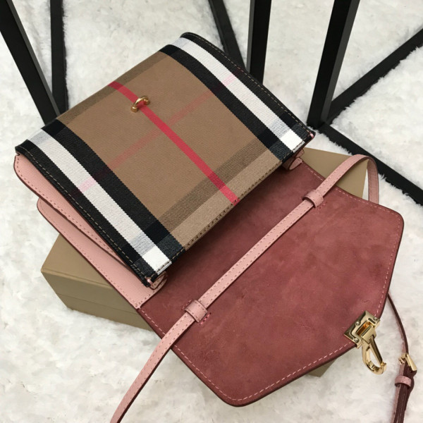 B**rry crossbody bag