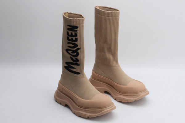 ale*d*r M*Q*en graffiti knit tread slick boot