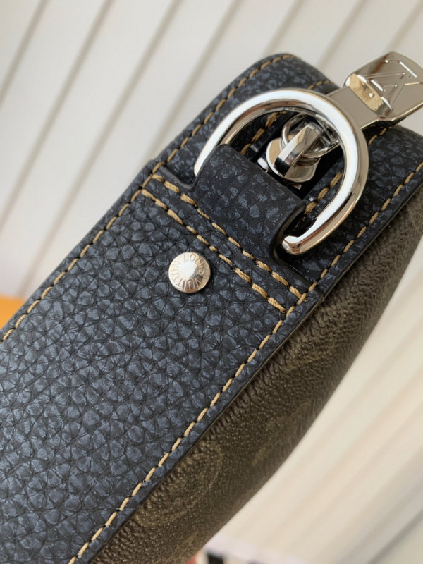 l0*is V*t0n trio messenger