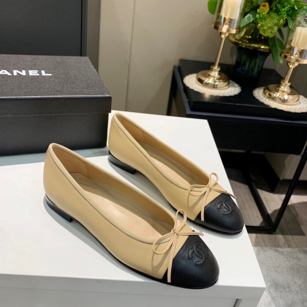 CL Ballet Flats