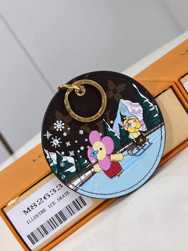 l0*is V*t0n illustre ice skate bag charm and key holder