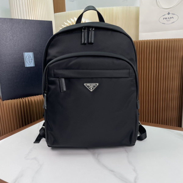Pra*a re-nylon backpack