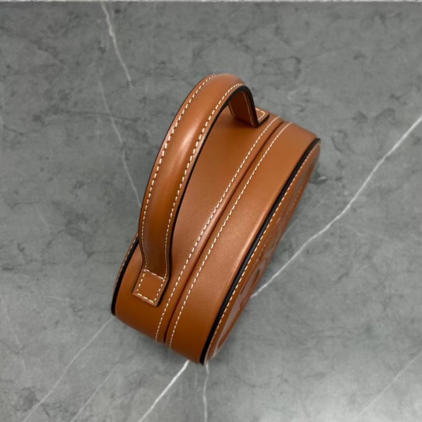 OVAL BAG CUIR TRIOMPHE CLUTCH