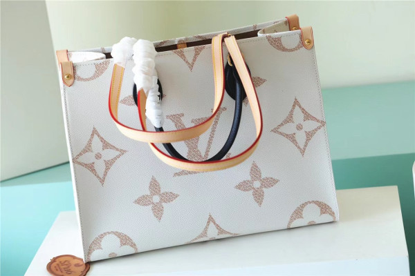 l0*is V*t0n onthego mm