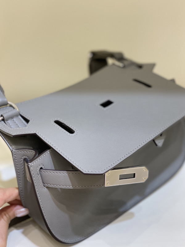 H**mes jypsiere mini bag in swift leather gris meyer