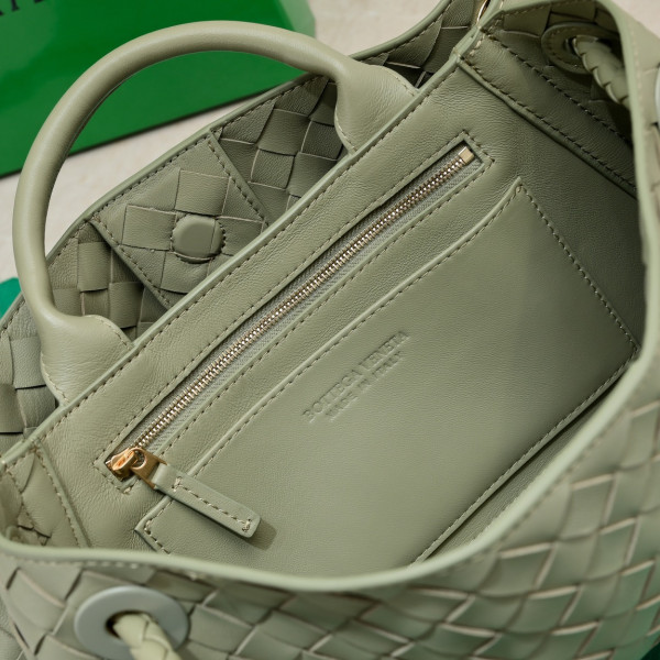 bo*te*ga Ve*ne*ta small east-west andiamo-29*10*18cm