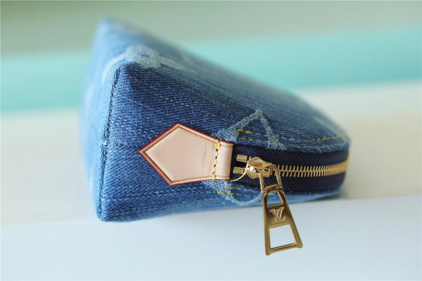 l0*is V*t0n pochette cosmétique pm