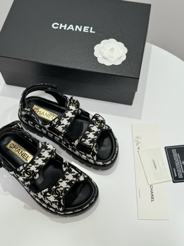 CL SANDALS