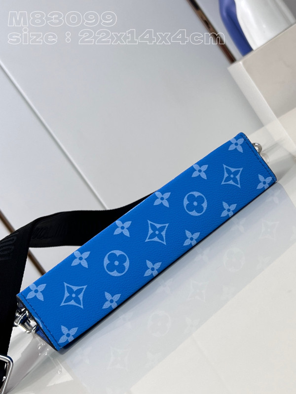 l0*is V*t0n gaston wearable wallet -22*14.5*4.5cm