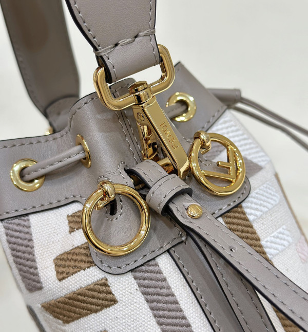 F**di mon tresor-12*18*10cm