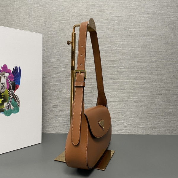 Pra*a crossbody bag -24*15*5cm