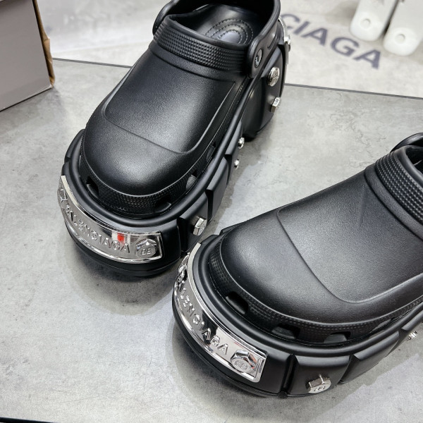 ba*len*cia*ga✖️Cr*0*s sandals