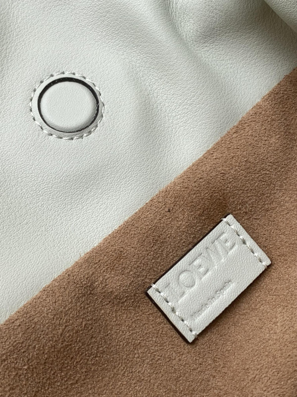 Lowee Flamenco clutch- 24.5*30*10.5cm