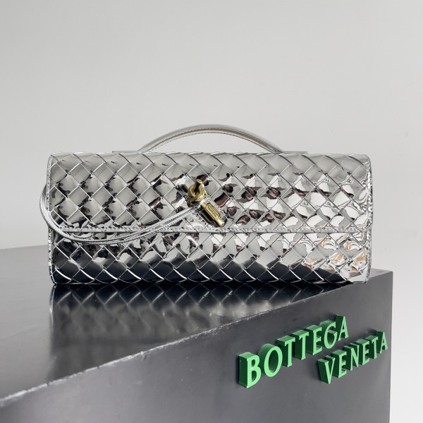 bo*te*ga Ve*ne*ta long clutch andiamo with handle-31*13*3cm