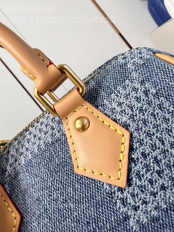 l0*is V*t0n nano speedy-16-10-7.5cm