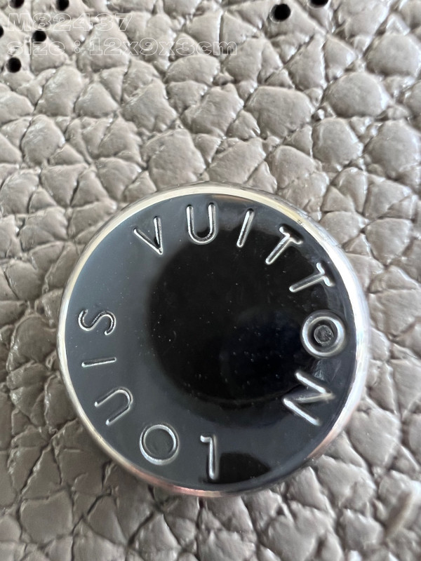 l0*is V*t0n iris xs wallet-12*9.5*3cm