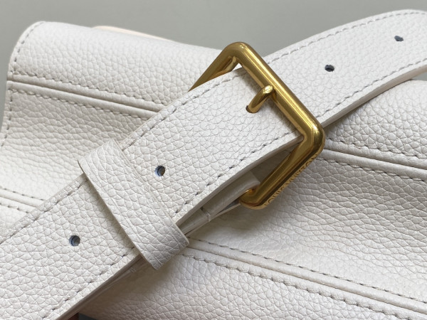 l0*is V*t0n soft twist-27*19*9cm