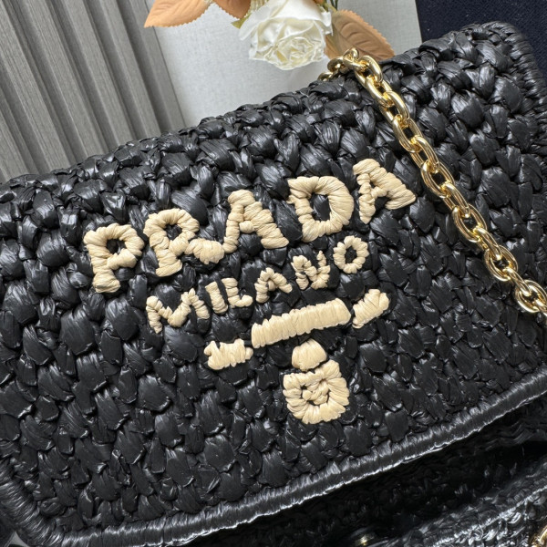 Pra*a crochet shoulder bag