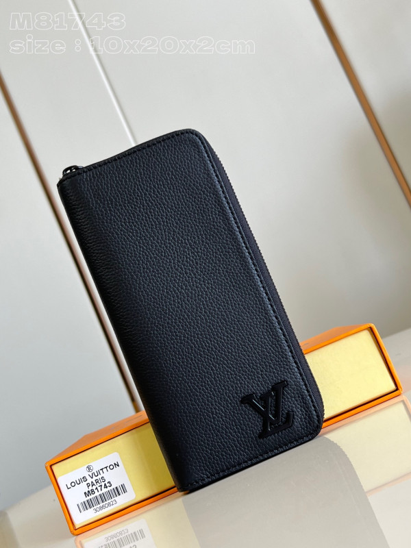 l0*is V*t0n zippy wallet-10*20*2 cm