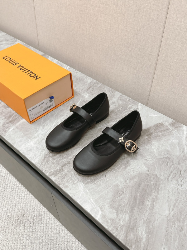 l0*is V*t0n mary jane