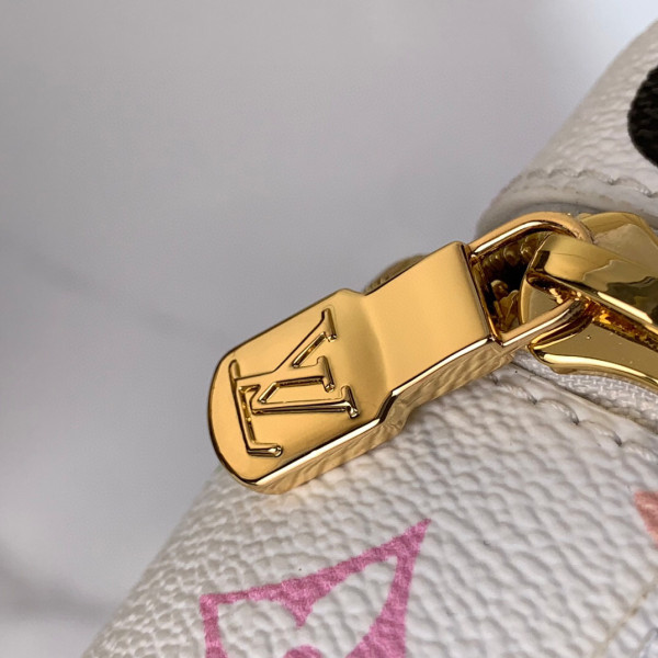 l0*is V*t0n tm nice nano