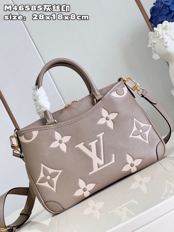 l0*is V*t0n trianon pm